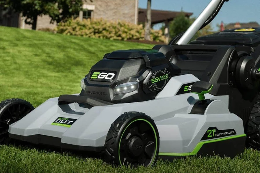 rechargeable lawn mowers